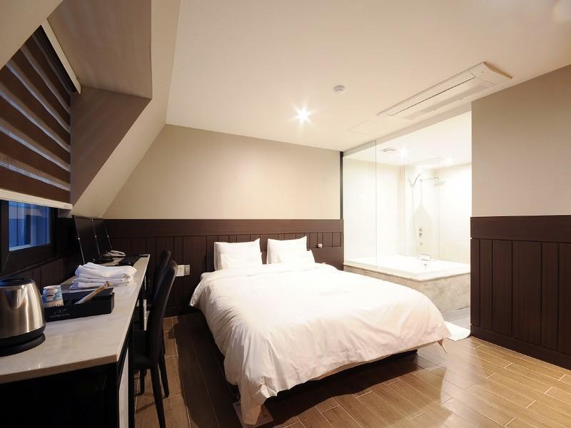 Queens Hotel Seomyeon Pusan Zewnętrze zdjęcie