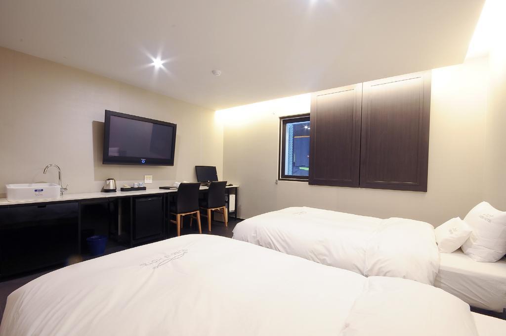 Queens Hotel Seomyeon Pusan Zewnętrze zdjęcie