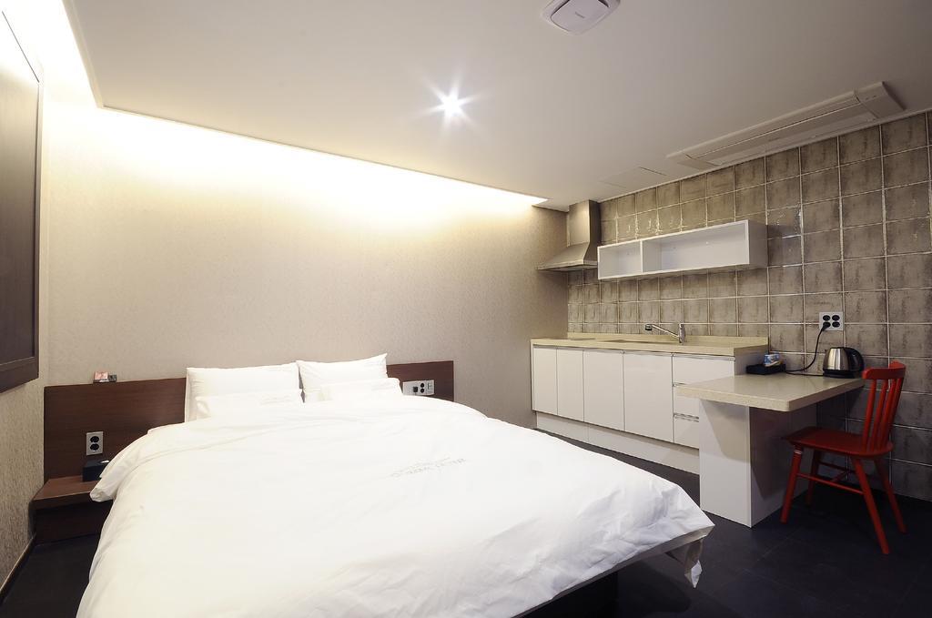 Queens Hotel Seomyeon Pusan Zewnętrze zdjęcie