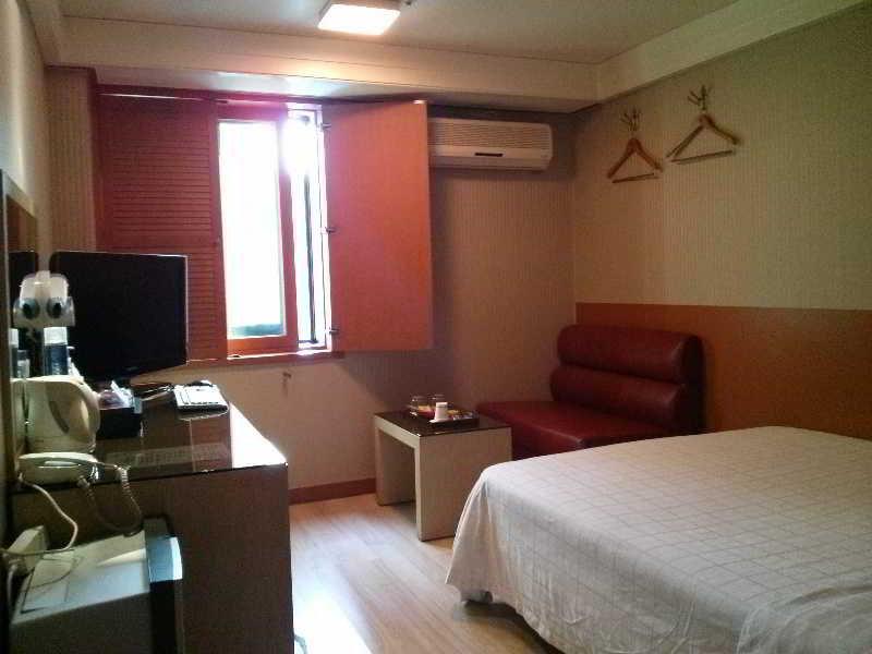 Queens Hotel Seomyeon Pusan Zewnętrze zdjęcie